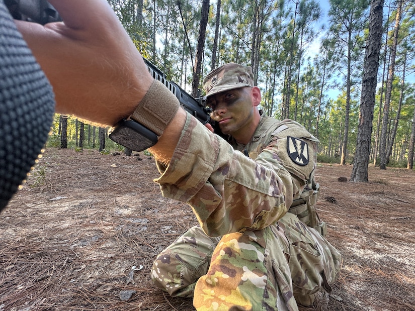 Mentors, Coaches, Leaders: Army Reserve Drill Sergeants at Basic Training