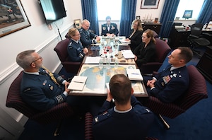 Deputy Under Secretary of the Air Force for International Affairs Kelli Seybolt hosts an office call in honor of Royal Canadian Air Force Commander Lt. Gen. Jamie Speiser-Blanchet in the Pentagon, Arlington, Va., Sept 4, 2025. (U.S. Air Force photo by Andy Morataya)