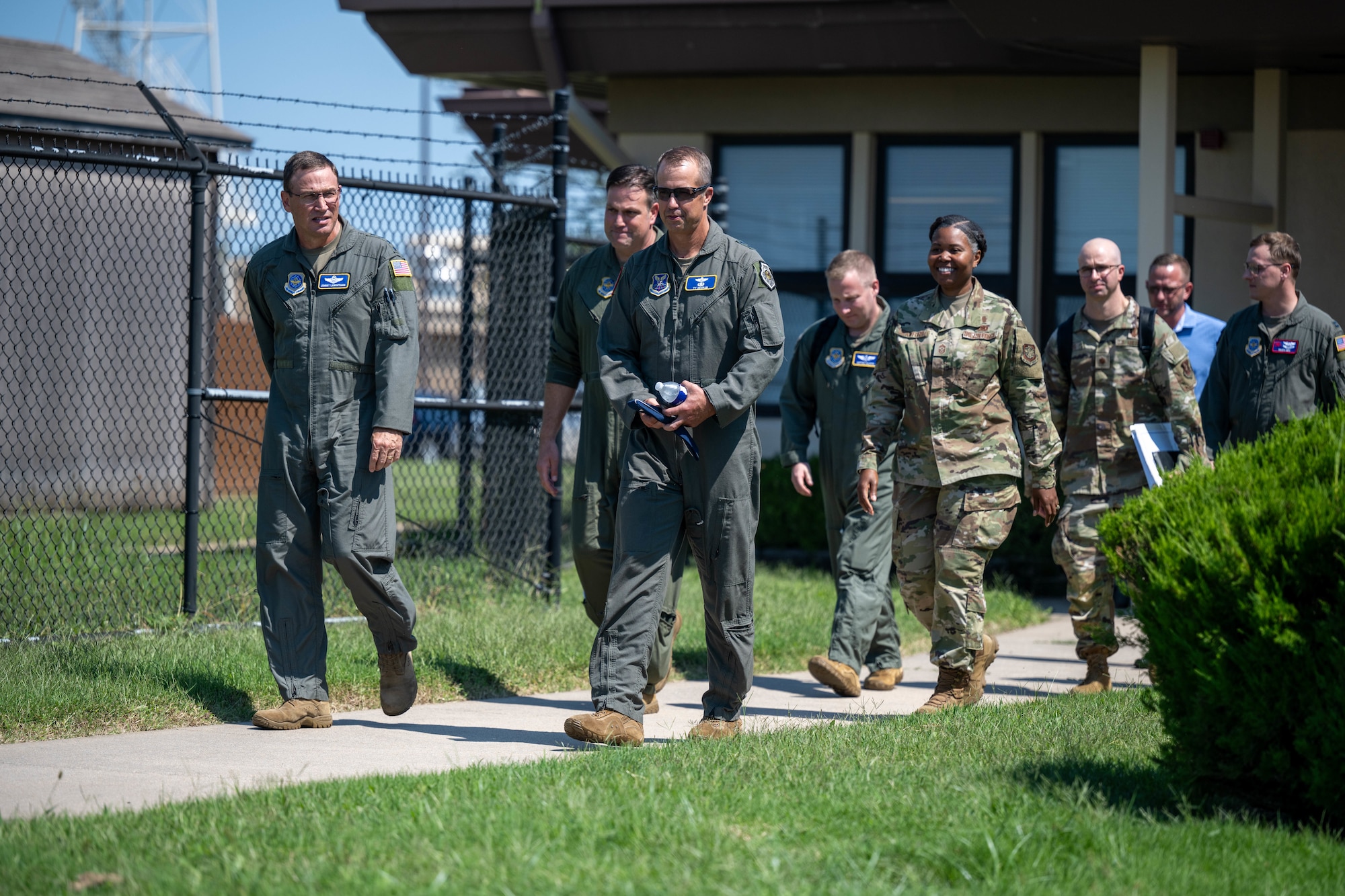 Gen. John Lamontagne, Air Mobility Command commander and Maj. Gen. Ty W. Neuman, Air Force Global Strike Command director of strategic plans, programs and requirements, prepare to depart at McConnell Air Force Base, Kansas, Sept. 3, 2025. Air Mobility Command and Air Force Global Strike Command leadership recognized Airmen at multiple air refueling bases Aug. 27-Sept. 5 who played a critical role in the success of Operation Midnight Hammer. (Courtesy photo)