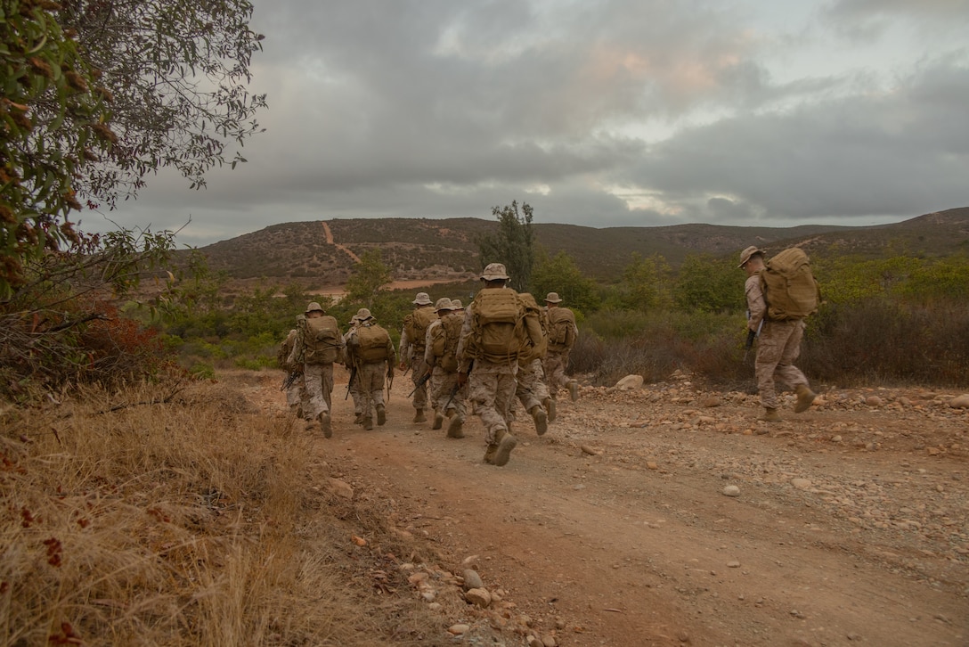 U.S. Marines from across the Marine Corps’ communications field take off at the start of the inaugural Thunderstruck Communications Competition