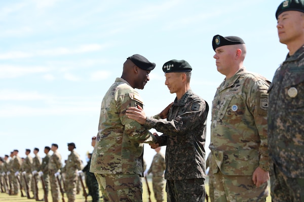 Combined Forces Command welcomes its 32nd deputy commander, Gen. Kim Sung-min, during a ceremony hosted by CFC Commander Gen. Xavier Brunson at U.S. Army Garrison Humphreys in Pyeongtaek on Thursday, Sept. 11, 2025.