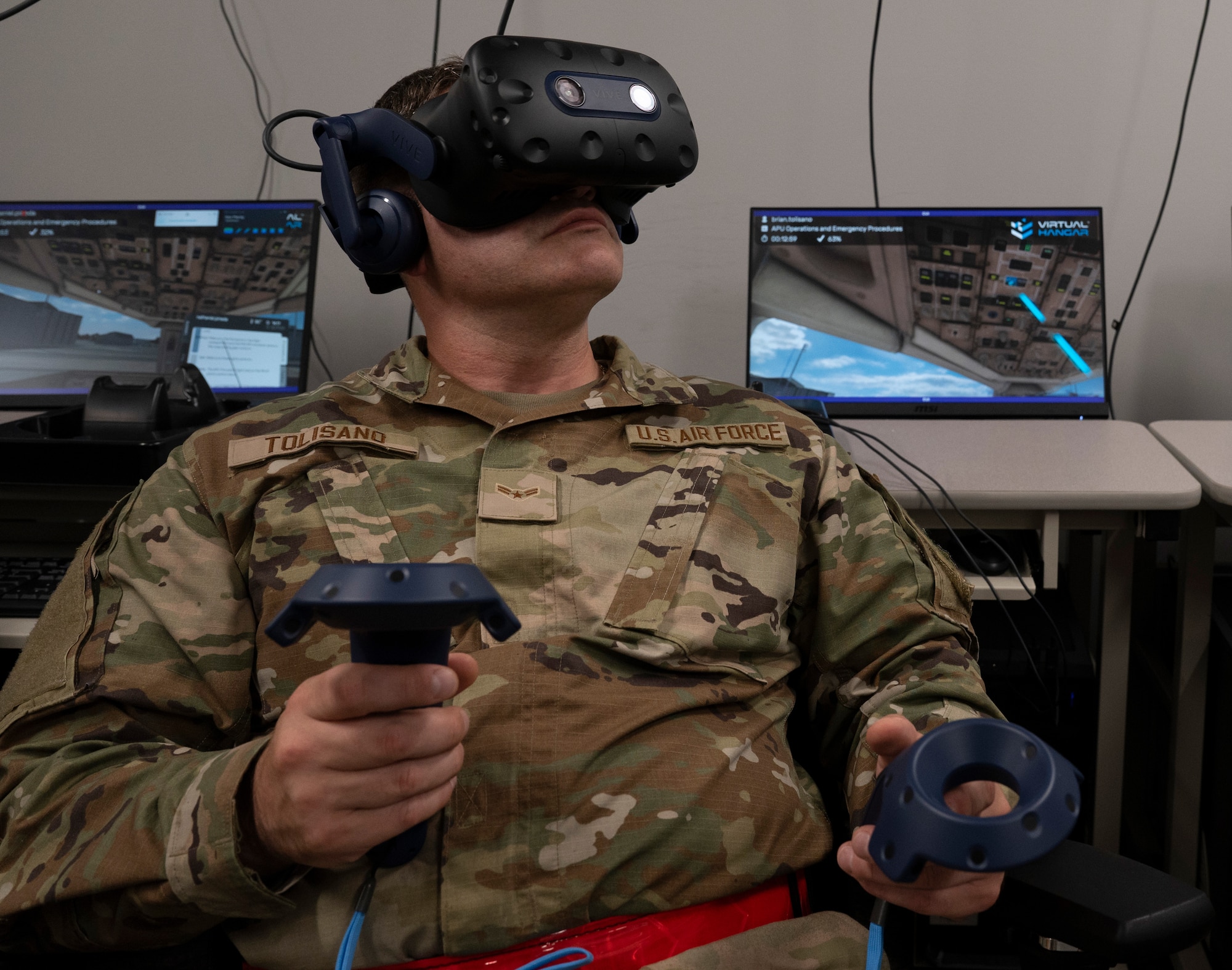 U.S. Air Force Airman 1st Class Brian Tolisano, 373rd Training Squadron Detachment 1 KC-46A Pegasus crew chief student, utilizes a 3D virtual reality to practice completing technical orders at Joint Base McGuire-Dix-Lakehurst, N.J., Sept. 9, 2025. The VR system guided him and made him interact with the aircraft to complete operating instructions for inspecting, testing, or repairing the aircraft and related equipment.
