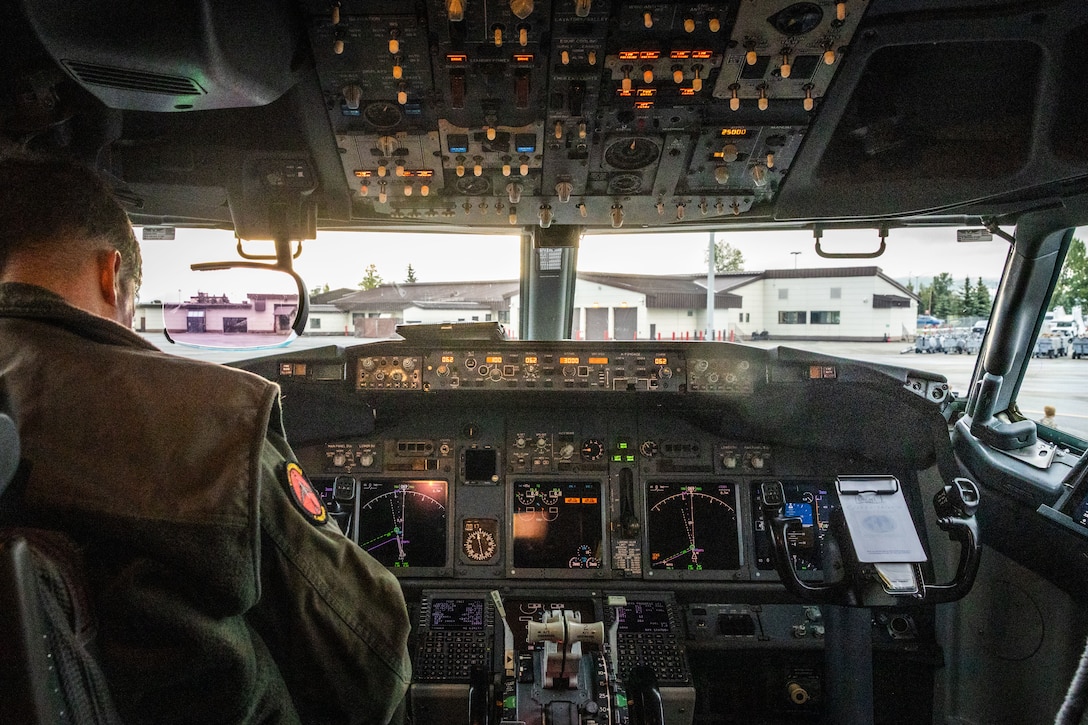 U.S. Marine Corps Maj. Greg Crawford, pilot, assigned to Marine Transport Squadron (VMR) 1, Marine Air Group 41, 4th Marine Air Wing, prepare for takeoff during ARCTIC EDGE 2025 (AE25) at Joint Base Elmendorf-Richardson, Alaska, Aug. 21, 2025. Specialized Arctic training generates valuable lessons learned for warfighters and enablers ensuring they can execute their assigned missions in any environment. AE25 is a NORAD and U.S. Northern Command-led homeland defense exercise designed to improve readiness, demonstrate capabilities and enhance Joint and Allied Force interoperability in the Arctic. (U.S. Marine Corps Photo by Lance Cpl. Edward Spears)