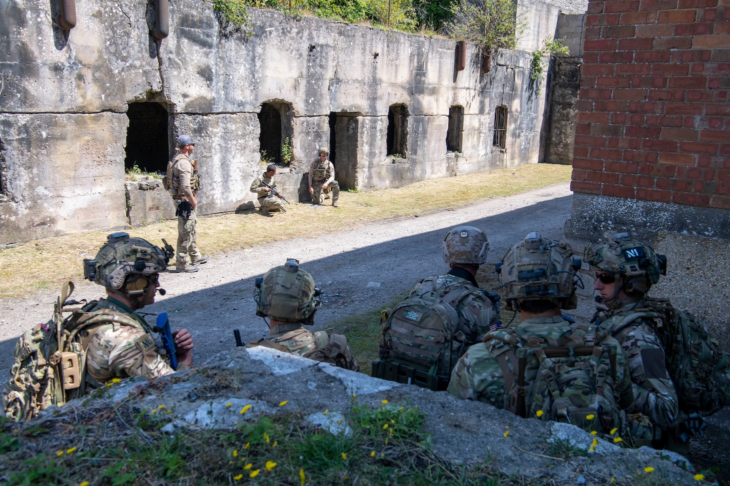 Explosive Ordnance Disposal (EOD) Technicians assigned to EOD Mobile Unit 8 participate in a tactics, techniques, and procedures exchange during Sea Breeze 2025-2.