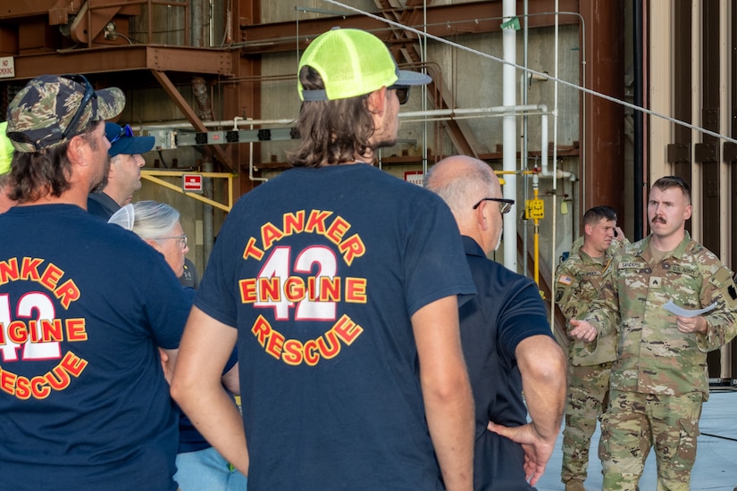 Fort Indiantown Gap hosted more than 120 first responders from communities near the installation for a helicopter emergency orientation Sept. 11, 2025, at Army Aviation Support Facility No. 1 and Muir Army Heliport. (Pennsylvania National Guard photo by Wayne V. Hall)