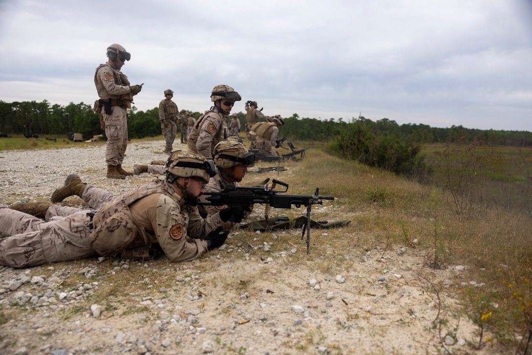 Marines with Infantería de Marina (Spanish marine corps) fire the M249 squad automatic weapon during a medium machine gun range as part of UNITAS 2025 taking place on Marine Corps Base Camp Lejeune, North Carolina, Sep. 12, 2025. UNITAS, which is Latin for “unity,” was conceived in 1959 and has taken place annually since first conducted in 1960. This year marks the 66th iteration of the world’s longest running annual multinational maritime exercise. (U.S. Marine Corps photo by Lance Cpl. Payton Goodrich)