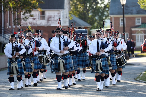 Army Reserve leader pays tribute to 9/11 fallen at Fort Totten event