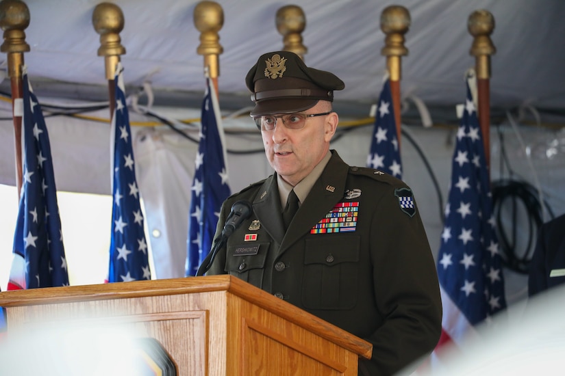 Army Reserve leader pays tribute to 9/11 fallen at Fort Totten event