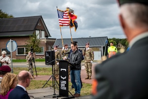 Memorial Unveiled in Grave Honors 1st Lt. Hanford A. Files
