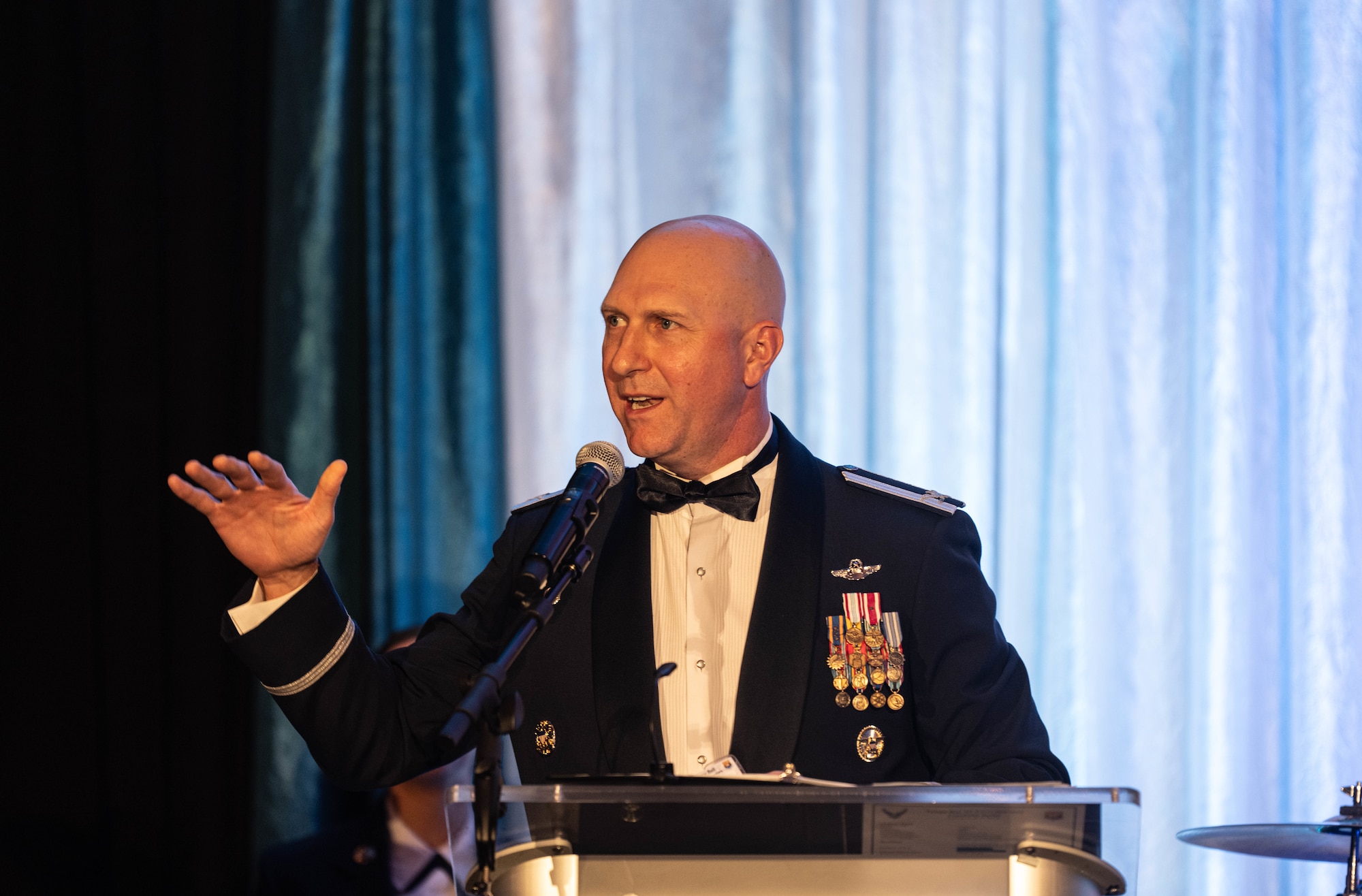 U.S. Air Force Col. Edward Szczepanik, 6th Air Refueling Wing commander, provides opening remarks during the Air Force Ball in Tampa, Florida, Sept. 13, 2025. The Air Force Ball is a formal event that celebrates the USAF’s birthday and proud heritage. (U.S. Air Force photo by Staff Sgt. Christopher Tam)
