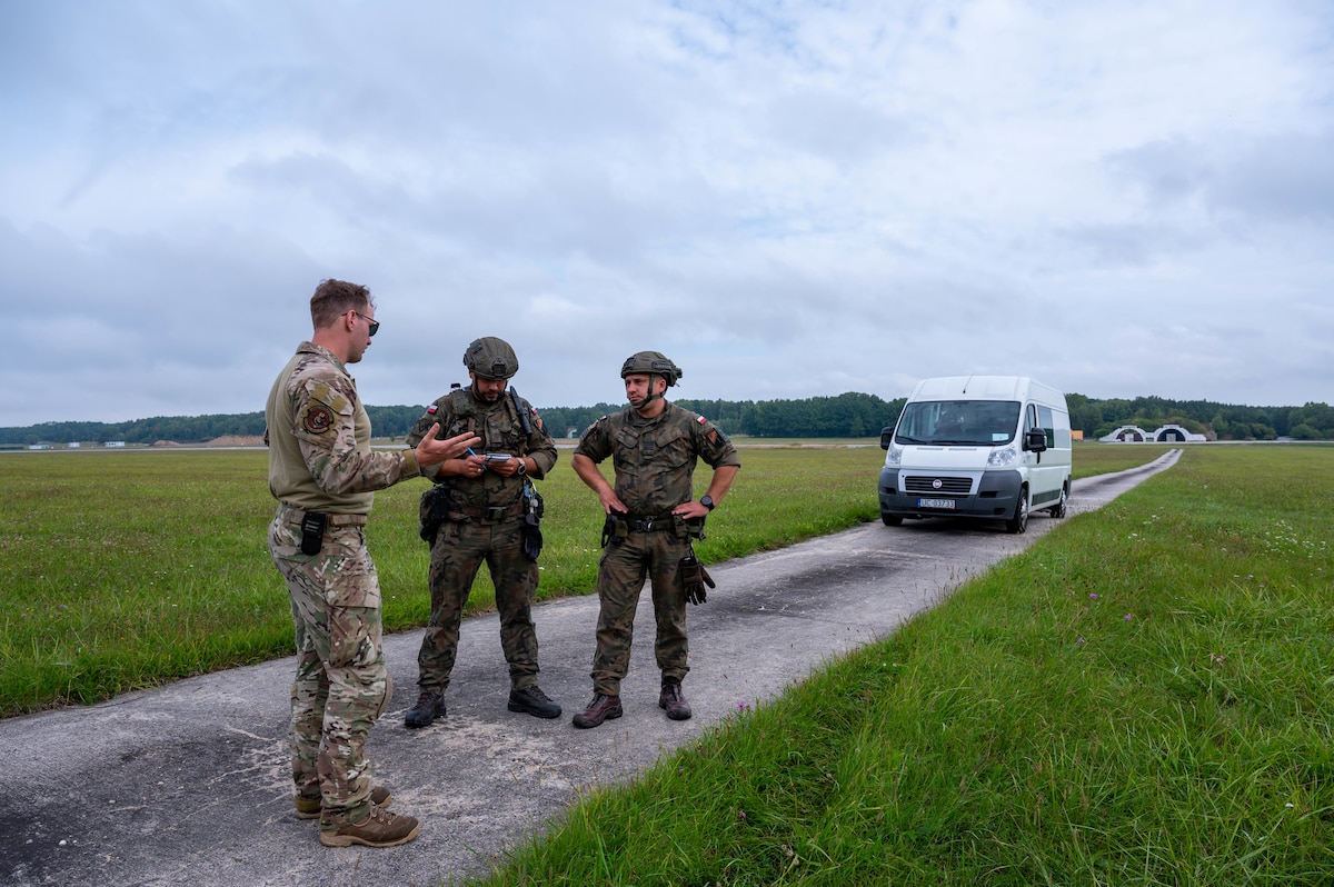 MiniGATOR 2025: 419th Airmen train with allies in the Czech
