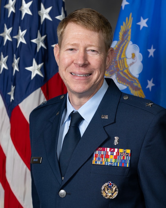 Brig. Gen. Robert Bogart official portrait.
