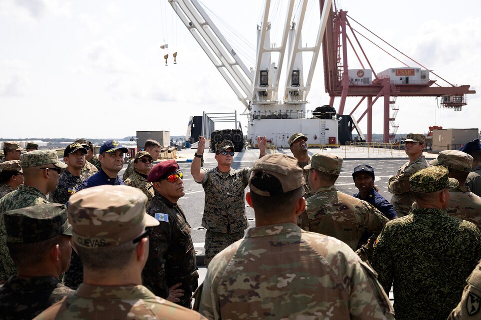 Blount Island Visit Strengthens Joint Operability, Supports Allied Cooperation