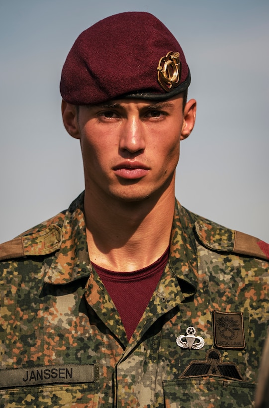 Market Garden 81 - Falcon Leap