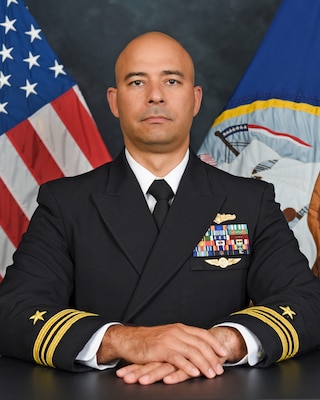 Lt. Cmdr. Amador A. Marin, Officer in Charge, Navy Network Warfare Command
Blue Team – Norfolk