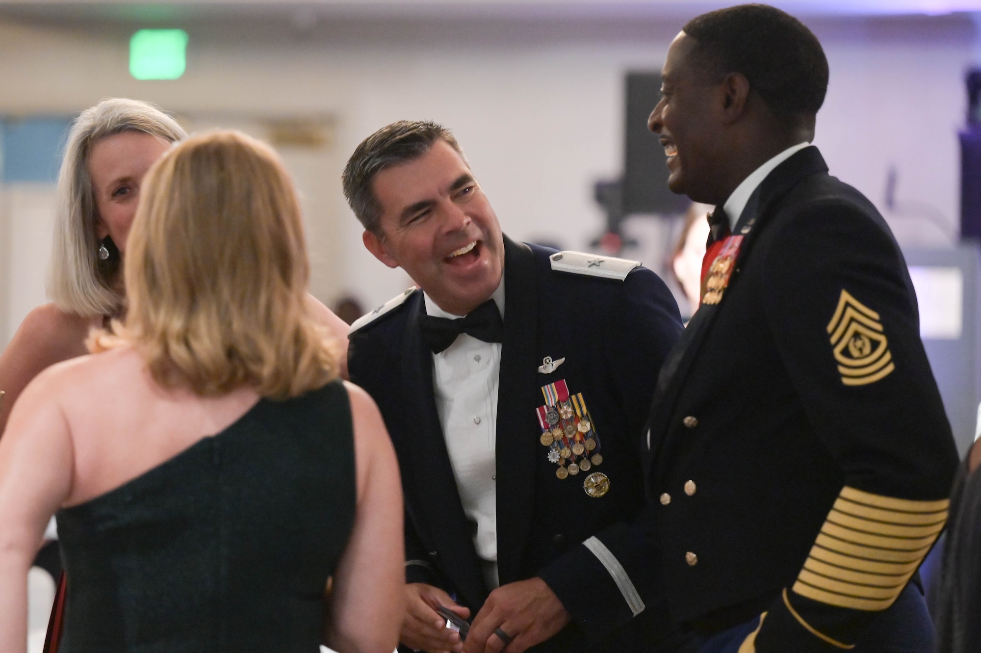 Air Force ball participants enjoy social hour.