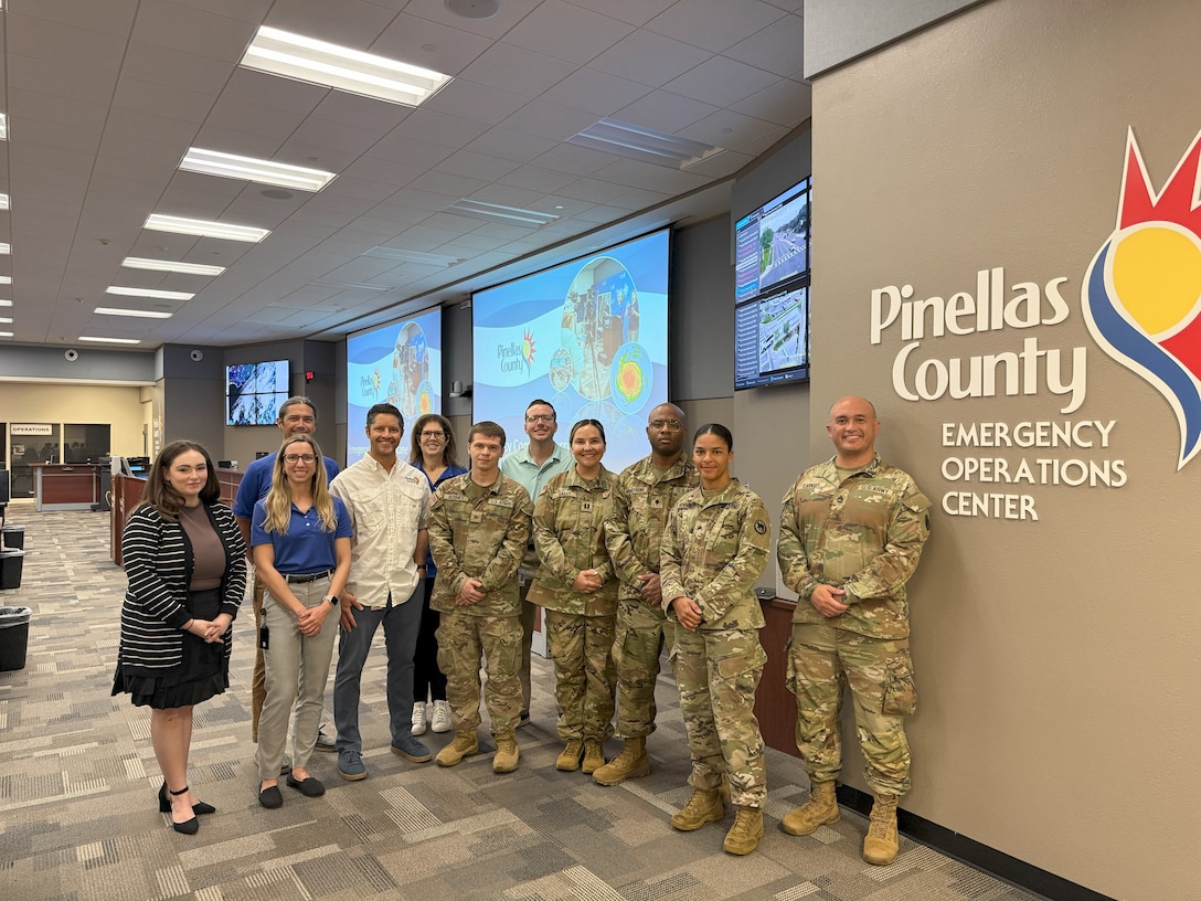 Army Reserve, Pinellas County officials strengthen emergency communication ties