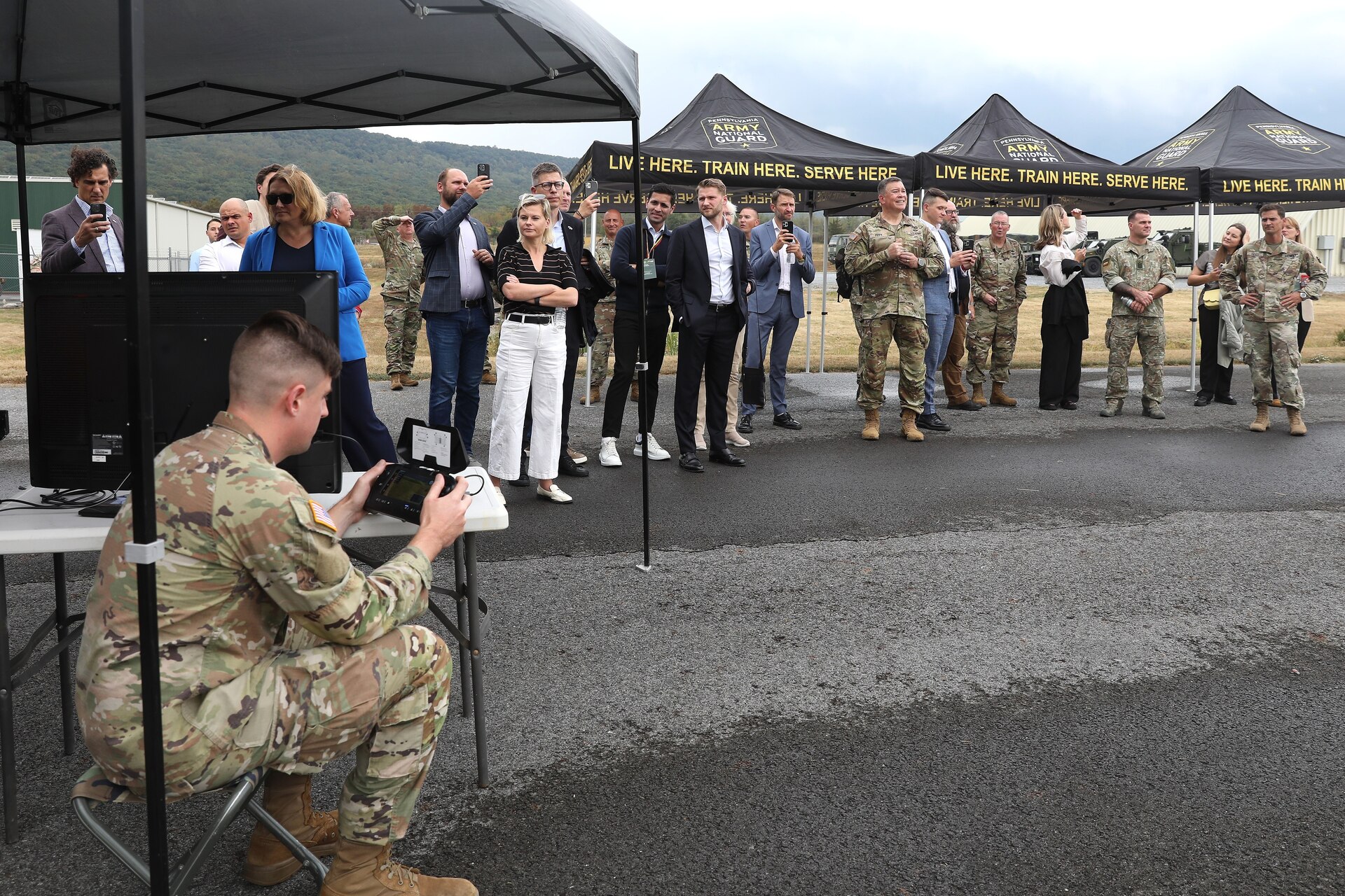 A delegation of more than 20 Lithuanian defense, diplomatic and business officials visited the Unmanned Aircraft Systems facility at Fort Indiantown Gap, Pennsylvania, Sept. 23, 2025, as part of a five-day mission in the United States. Loreta Maskolioviene, Lithuania’s vice-minister of national defense, led the delegation which was received by U.S. Army Maj. Gen. John R. Pippy, Pennsylvania’s adjutant general, and other Guard leaders. (U.S. Army National Guard photo by Zane Craig)
