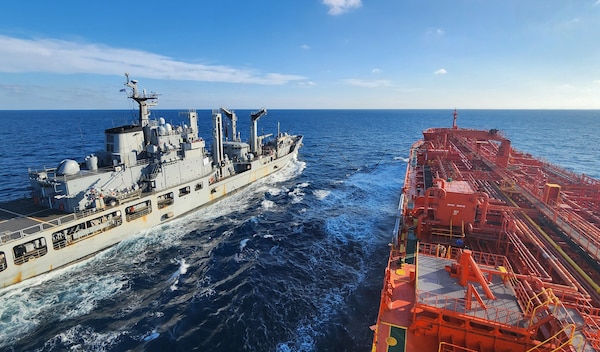 Republic of Korea’s Cheonji-class fast combat support ship ROKS Daecheong (AOE-58) connects its fuel line to Military Sealift Command’s commercial charter oiler MT Allied Pacific during a consolidated cargo replenishment (CONSOL) at sea, Sept. 18, in support of Freedom Edge 2025.