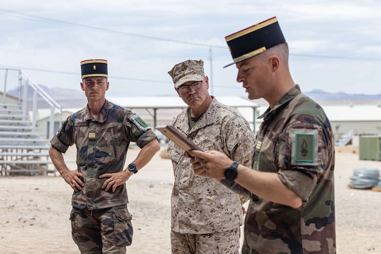 専用1/6 USMC II M.E.F SPECIAL OPERATION USMC II MEF Special Operation Training Group | Action