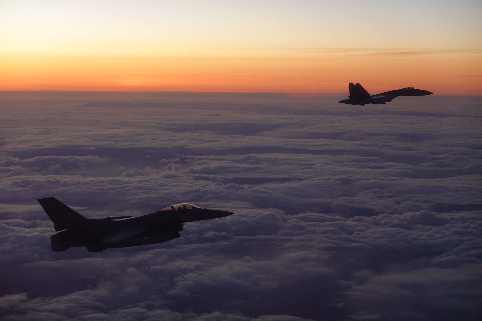 F-16 escorts Russian military aircraft