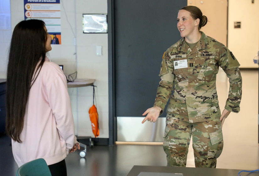 U.S. Army Capt. Kelli Ryan, cyber exercise planning officer,  speaks to students in the cybersecurity program at Fayette County's Hub of Innovative Learning and Leadership in Lexington, Kentucky, Sept. 18, 2025.