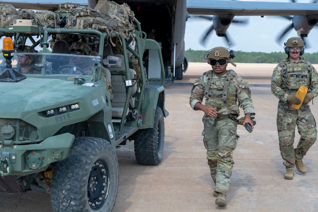 Airmen walking.