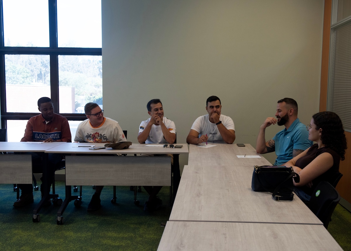 Incirlik Library strengthens NATO integration through new English language program