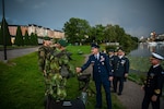 U.S. Air Force Gen. Steve S. Nordhaus, center right, chief, National Guard Bureau, shakes hands with a member of the Swedish Armed Forces during a static presentation of Swedish naval capabilities in Stockholm, Sweden, Sep. 16, 2025. Nordhaus and Senior Enlisted Advisor (SEA) John Raines, SEA to the chief, NGB, were in Sweden as part of a series of Northern European country visits by the National Guard’s top leaders to strengthen the Guard’s security cooperation ties in the Nordic region. (Courtesy photo by Maja Hansson, Swedish Armed Forces)