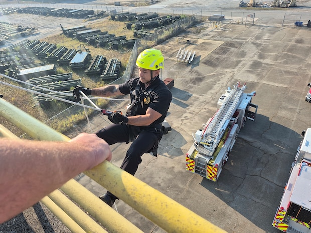 Fire Department personnel conduct CMC Rescue Clutch training