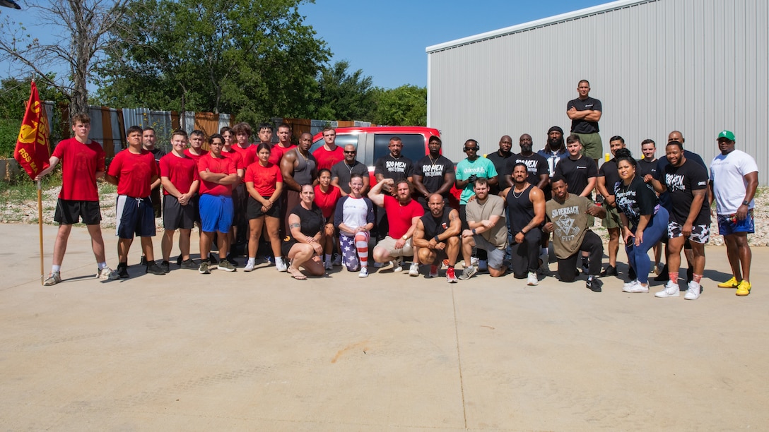 U.S. Marine Corps poolees with Recruiting Sub Station Mansfeild, Recruiting Station Fort Worth, pose for a group photo during their pool function at Silverback Fit Gym in Kennedale, Texas, Aug. 9, 2025