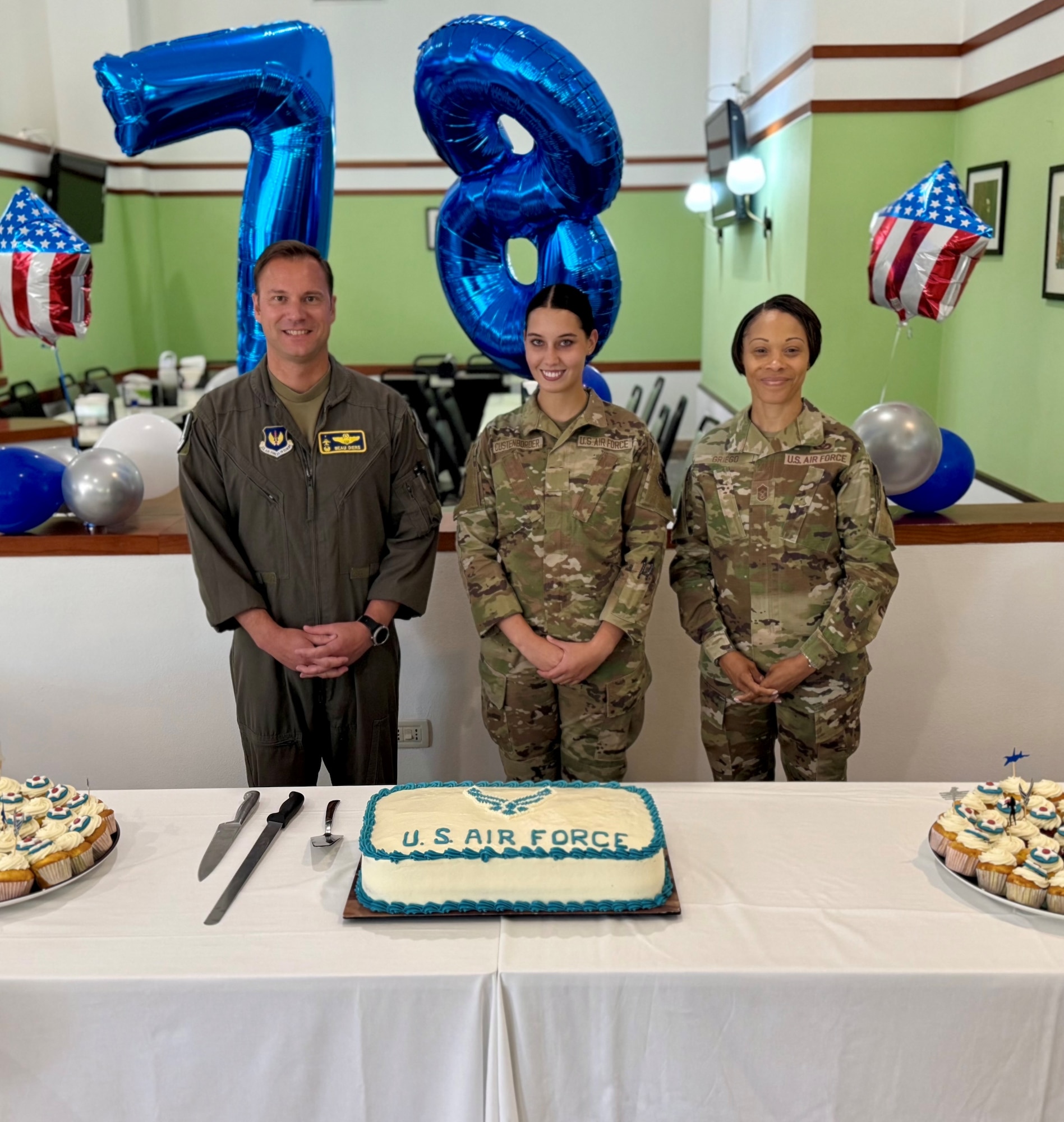 Airforce leaders and service members celebrate the Air Force's 78th birthday.