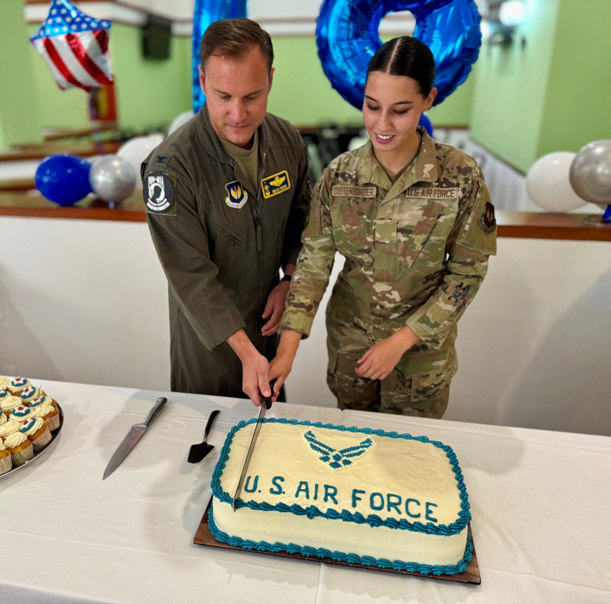 Airforce leaders and service members celebrate the Air Force's 78th birthday.
