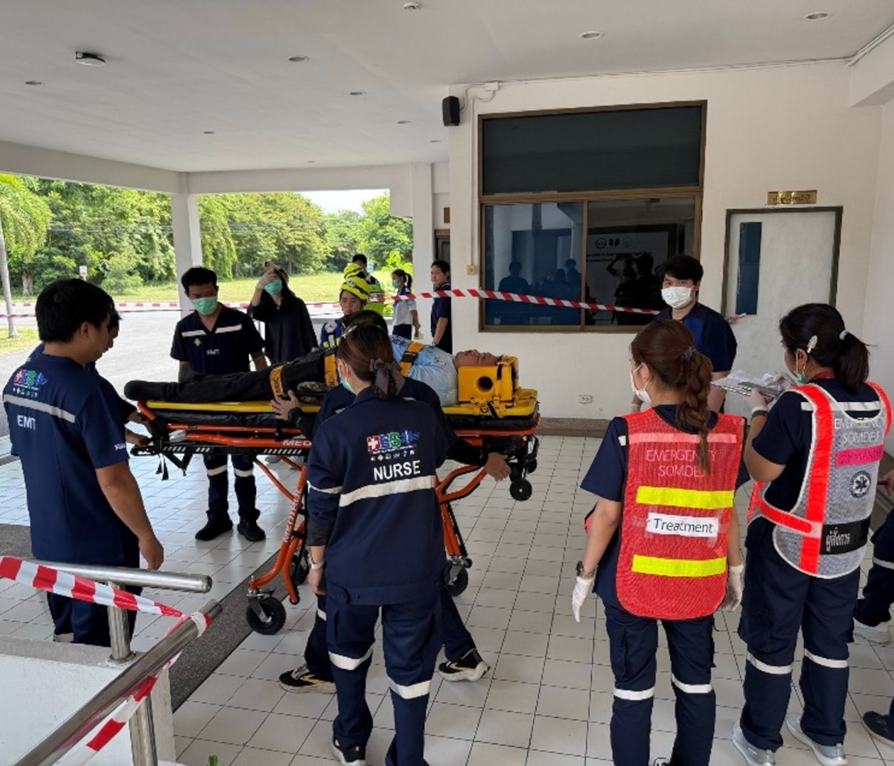 Photo of medical training during a Port Subject Matter Expert Exchange at the Port of Laem Chabang, Thailand, August 20, 2025.