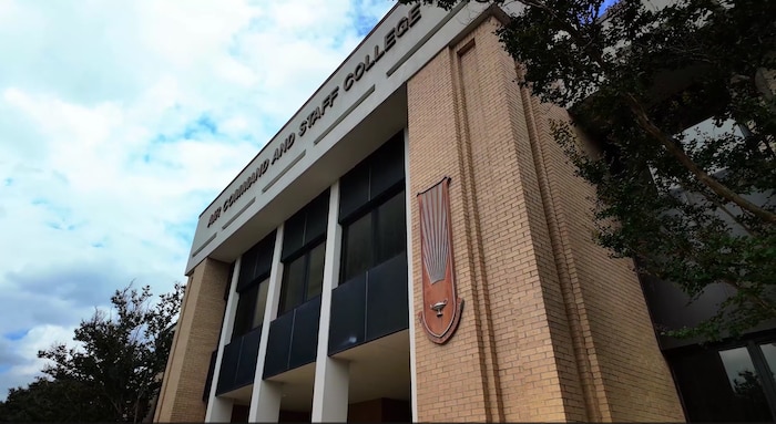 Exterior photo of the Air Command and Staff College building