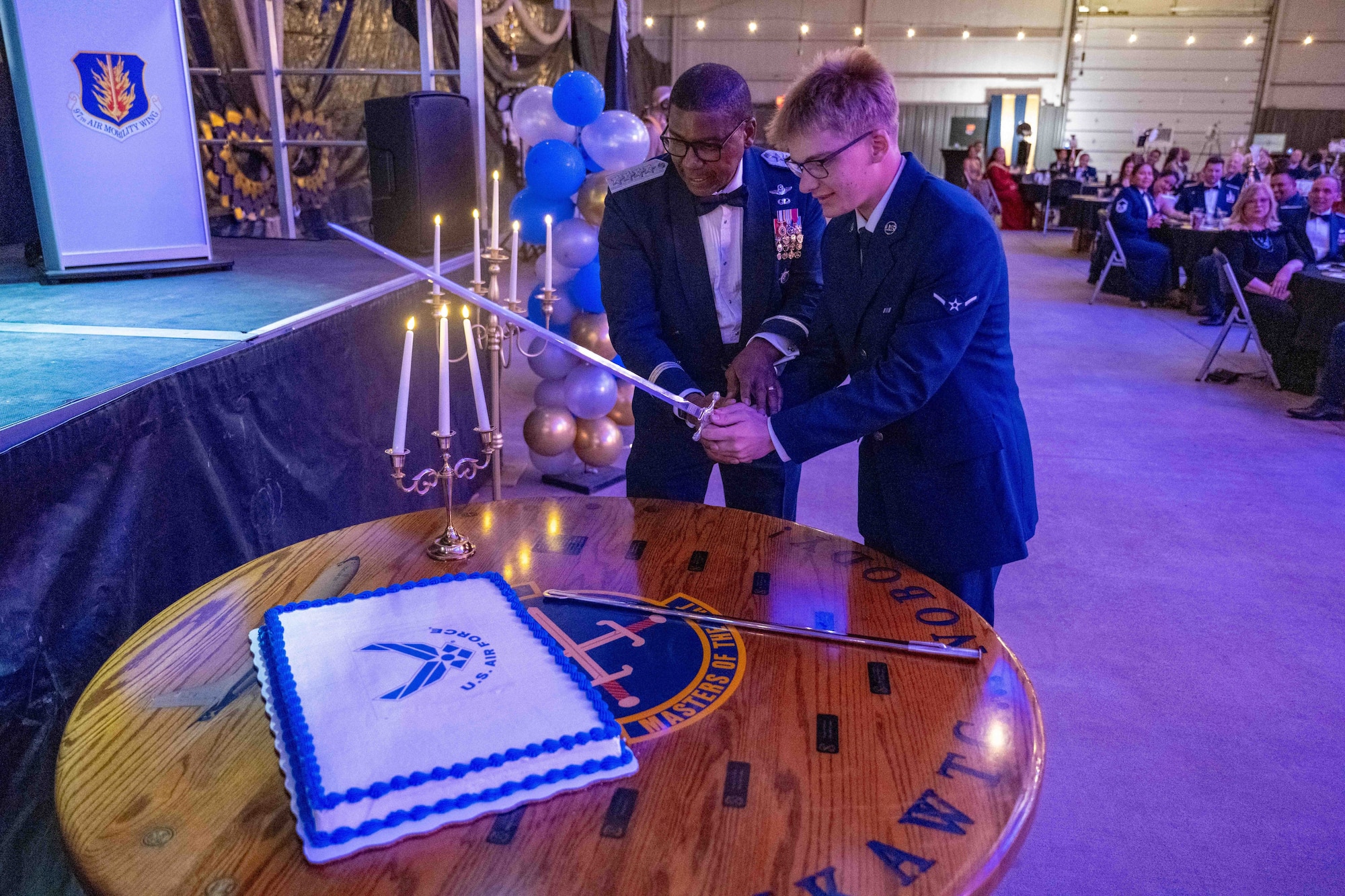 people cut cake