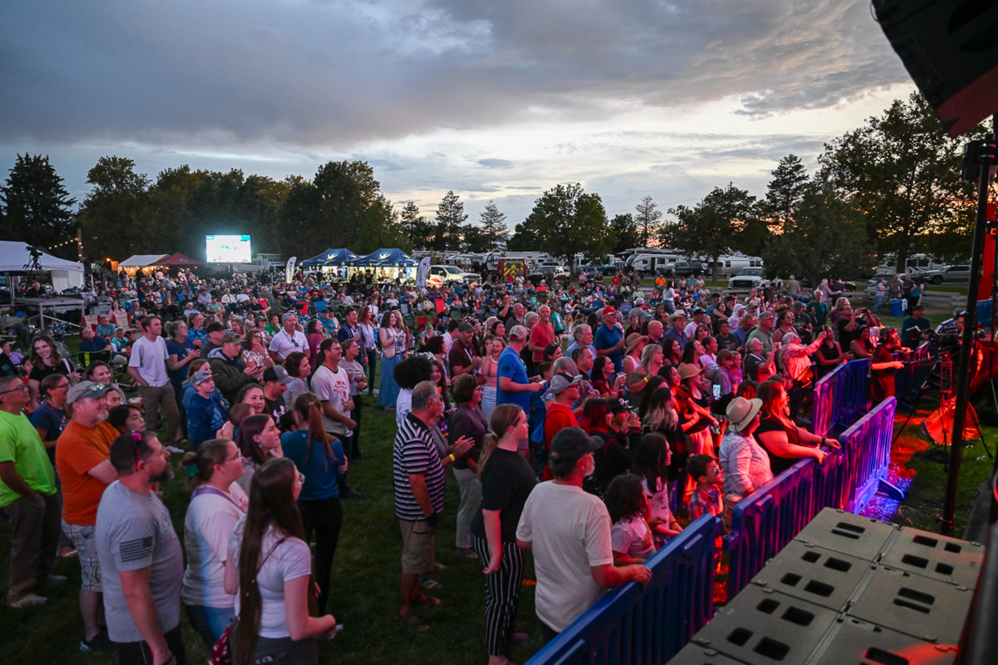 The crowd listens to the Lt. Dan Band’s performance.