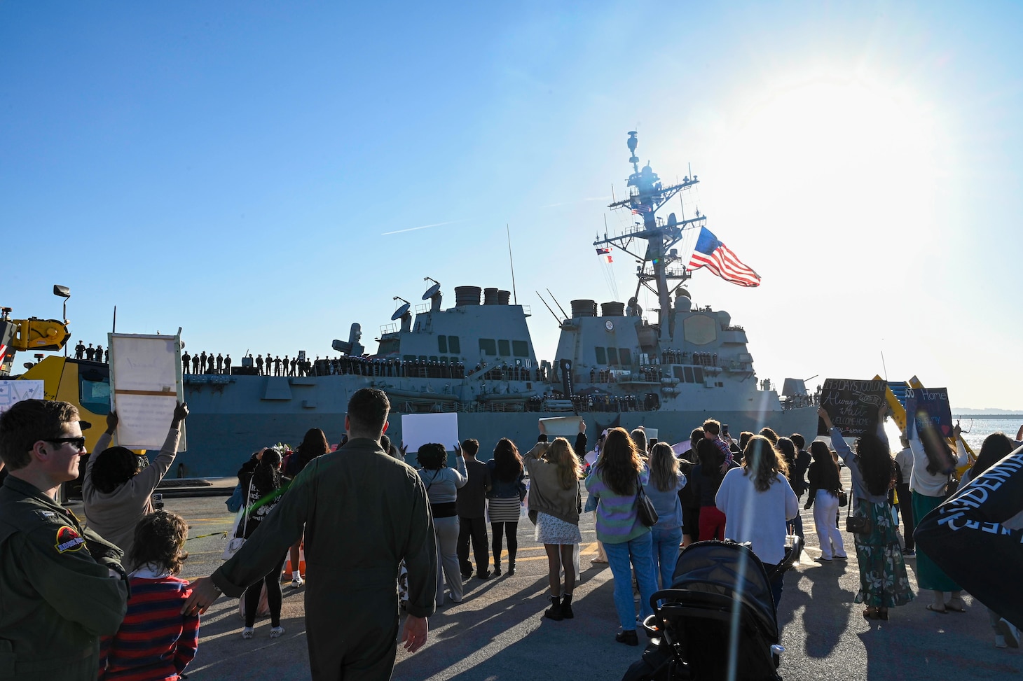 Arleigh Burke class guided-missile destroyer USS Roosevelt (DDG 80) returns to its homeport at Naval Station (NAVSTA) Rota, Spain, March 27, 2026.