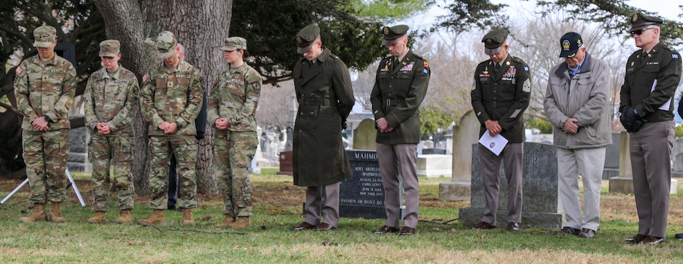 Army Reserve leader honors an enduring legacy