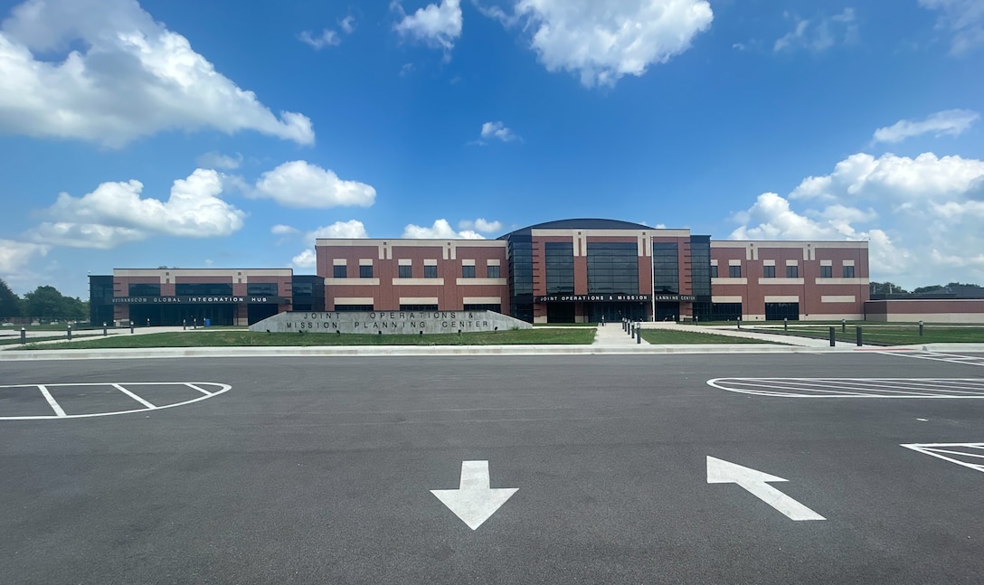 The U.S. Army Corps of Engineers Louisville District completed construction and turned over the newly built Joint Operations and Mission Planning Center to mission partners at Scott Air Force Base, March 9, 2026. The $111.3 million, 171,804-square-foot facility will be used to plan and execute strategic operations for the Air Force Rapid Global Mobility mission.