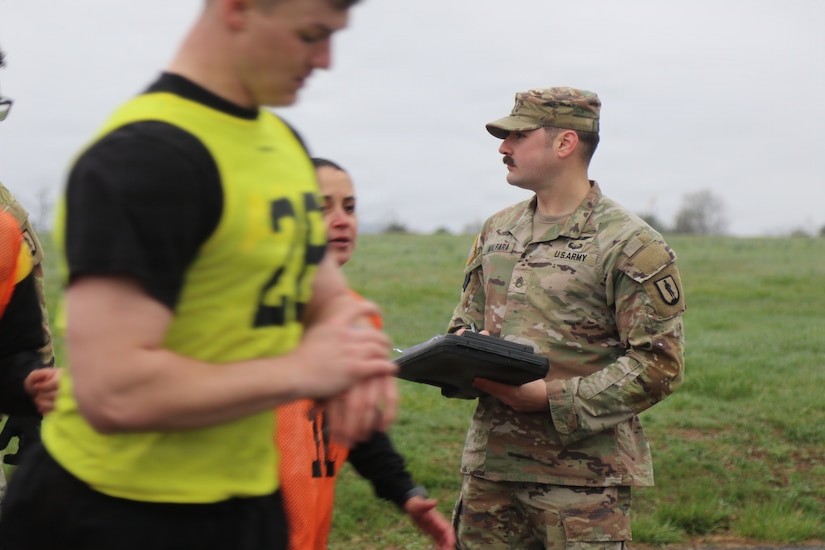 U.S. Army Staff Sgt. Leo Malfara, a Basic Leader Course (BLC) facilitator with 3rd Battalion, 166th Regiment - Regional Training Institute, Pennsylvania Army National Guard, evaluates BLC students during an Army Fitness Test at Fort Indiantown Gap, Pa. April 2, 2026. (U.S. Army National Guard photo by Sgt. 1st Class Shane Smith)
