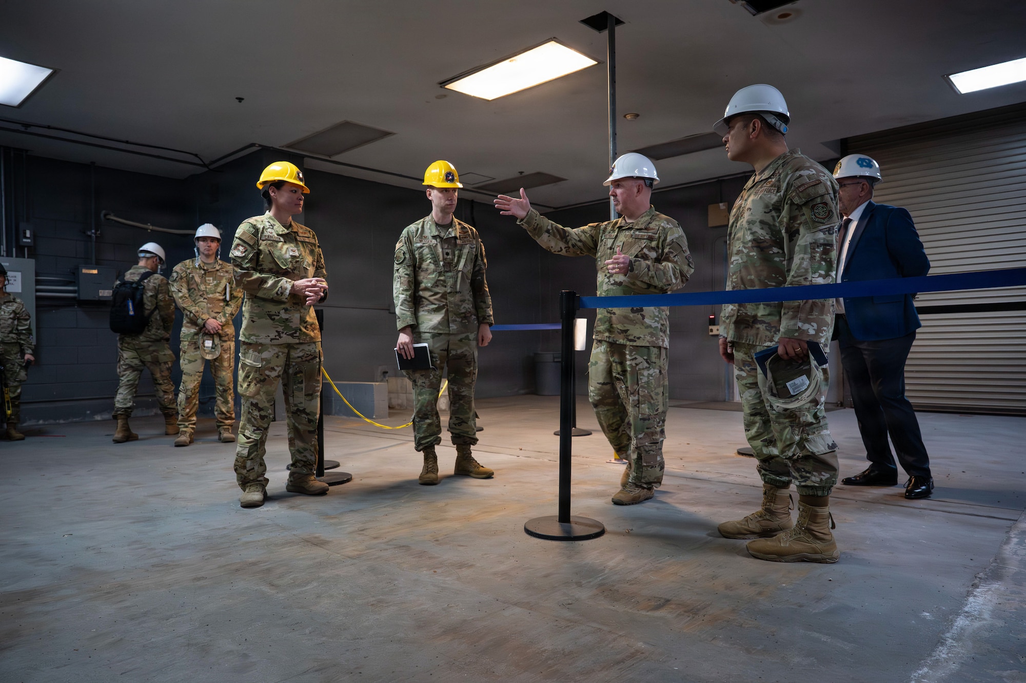 people tour terminal