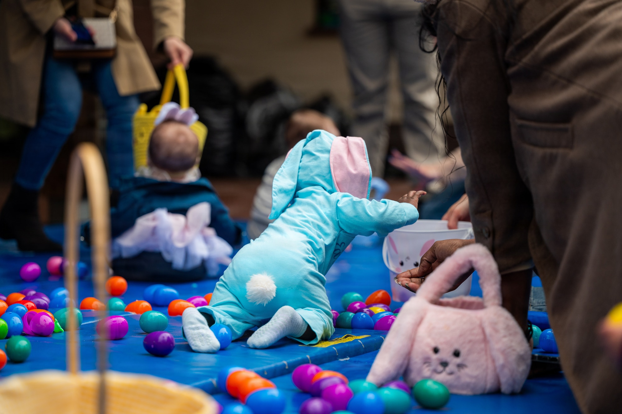 Children participate in an egg hunt during an Easter event at Ramstein Air Base, Germany, April 4, 2026.