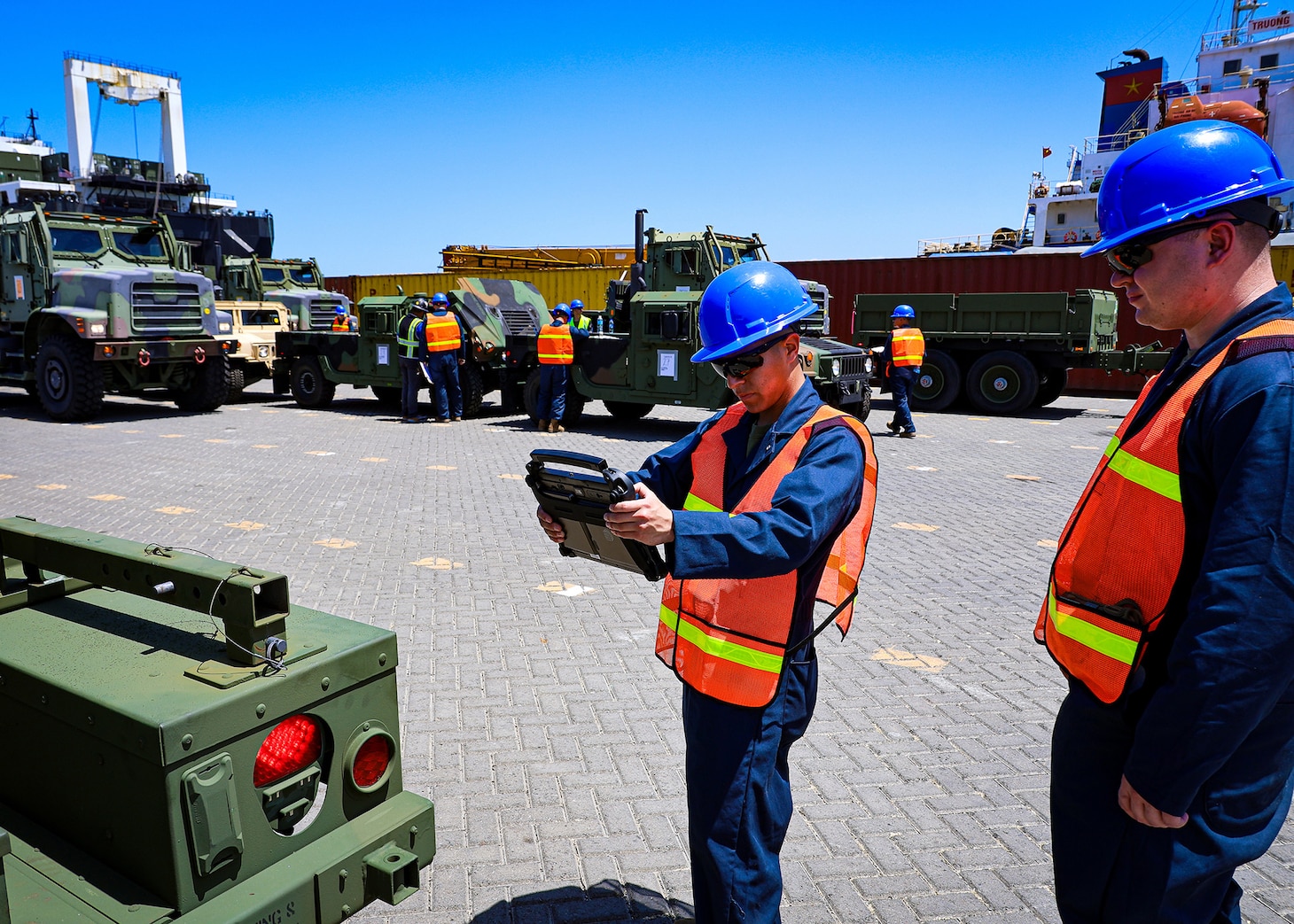 Blount Island Command Team Supports First-Ever MPF Offload in Mindanao