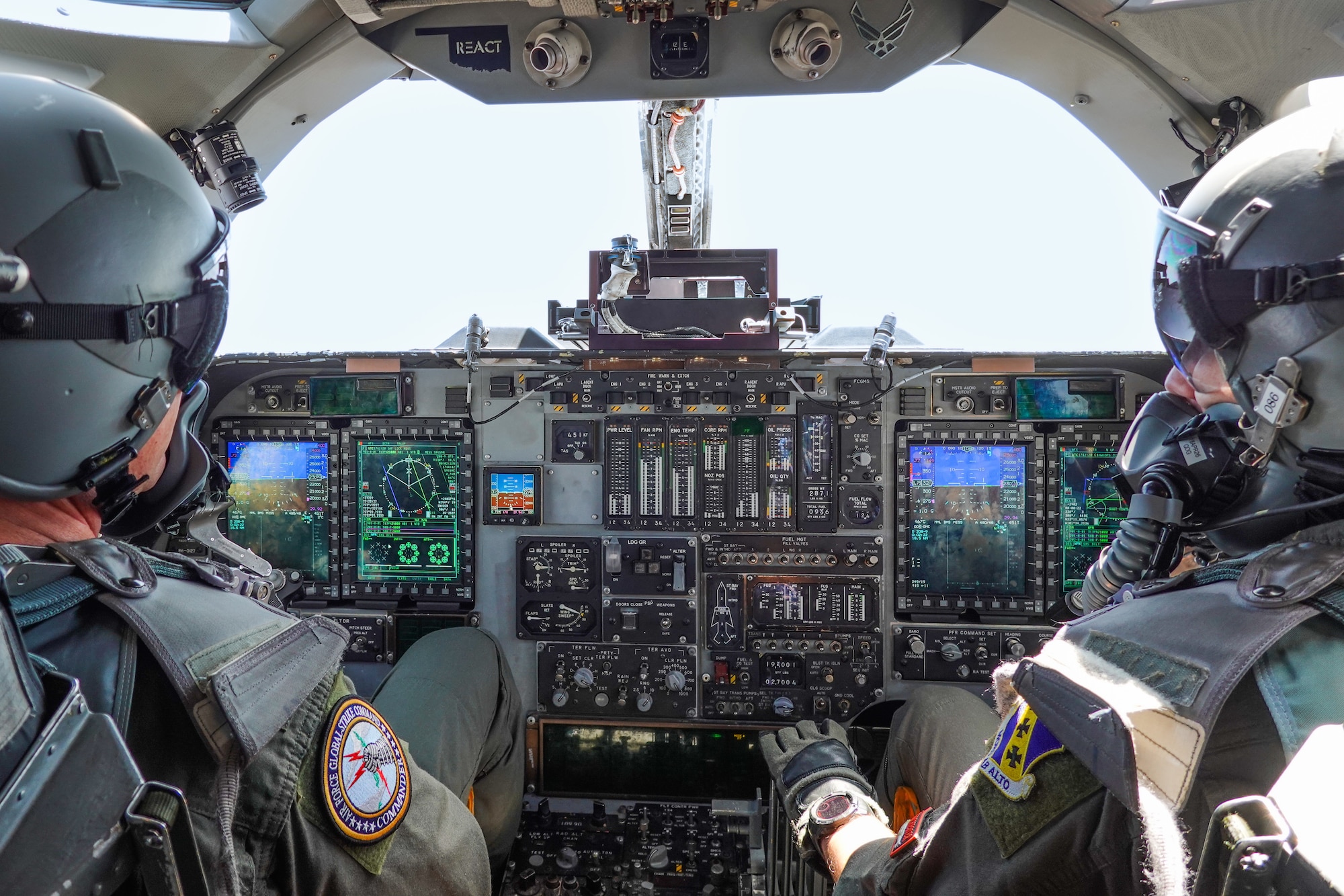 U.S. Air Force Gen. S. L. Davis, commander of Air Force Global Strike Command, left, in a B-1B Lancer during a local training sortie at Dyess Air Force Base, Texas, March 31, 2026. The B-1 carries the largest conventional payload of both guided and unguided weapons in the Air Force inventory and is the backbone of America’s long-range bomber force. (Courtesy Photo)