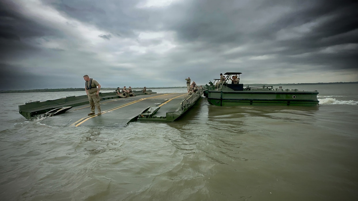 U.S. Army Reserve Soldiers from the 401st Engineer Company conduct multi-role bridging training operations at Bardwell Lake in Texas.