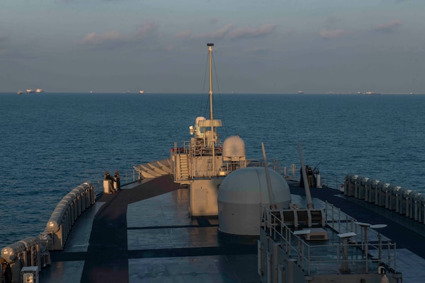 U.S. 7th Fleet flagship USS Blue Ridge (LCC 19) transits the Singapore Strait before mooring at Changi Naval Base, Singapore for a scheduled port visit, April 3, 2026.
