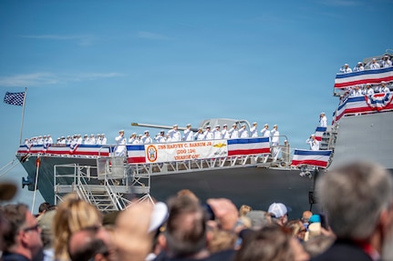 Released

Seaman Oliver McCain Vieira

USS John C. Stennis (CVN 74)

oliver.vieira10@gmail.com

via DVIDS