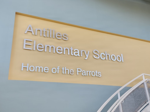 Fort Buchanan commander honors military children during visit at elementary school on Puerto Rico