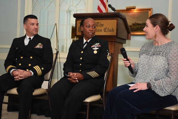 USS Cleveland crest reveal